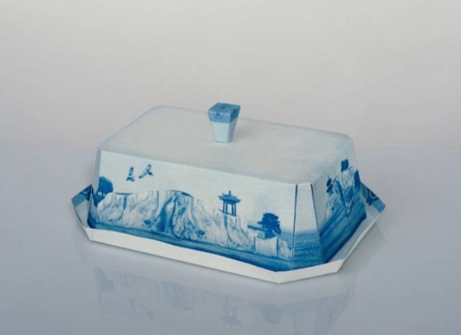 The Fan Chon Hoo, Blue and White Collection, Article#11-Chamber Pot. Copyright and courtesy the artist and Fountain